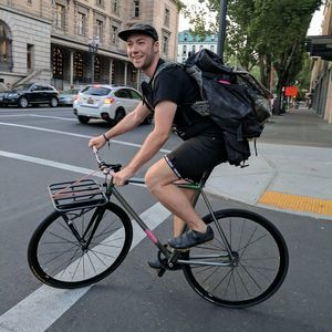 Meet your Posher, Sean